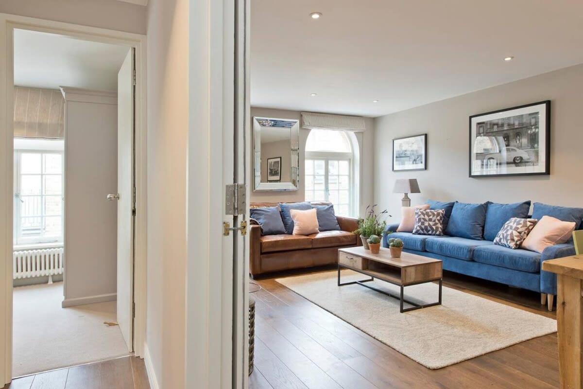 *newly Renovated 2-bed In Heart Of Notting Hill* * Londres